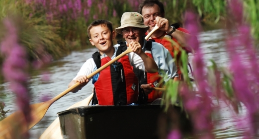 Canoe safari