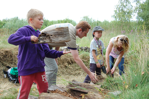 Taking part in "Be a Wetland Warden"