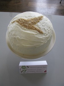 Hummingbird cake