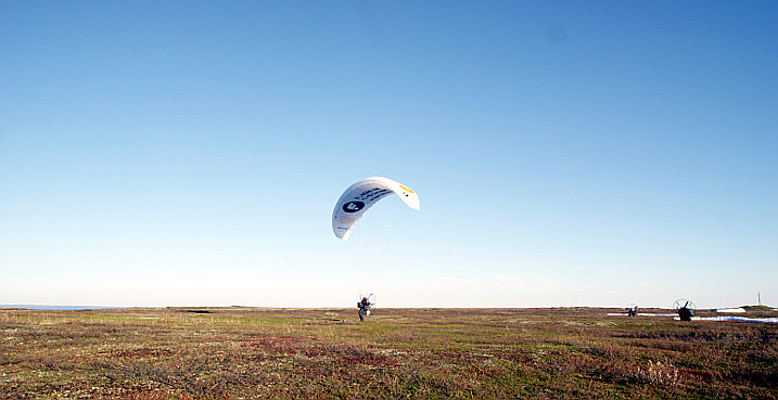 sacha-dench-taking-off-on-the-tundra-c-wwt