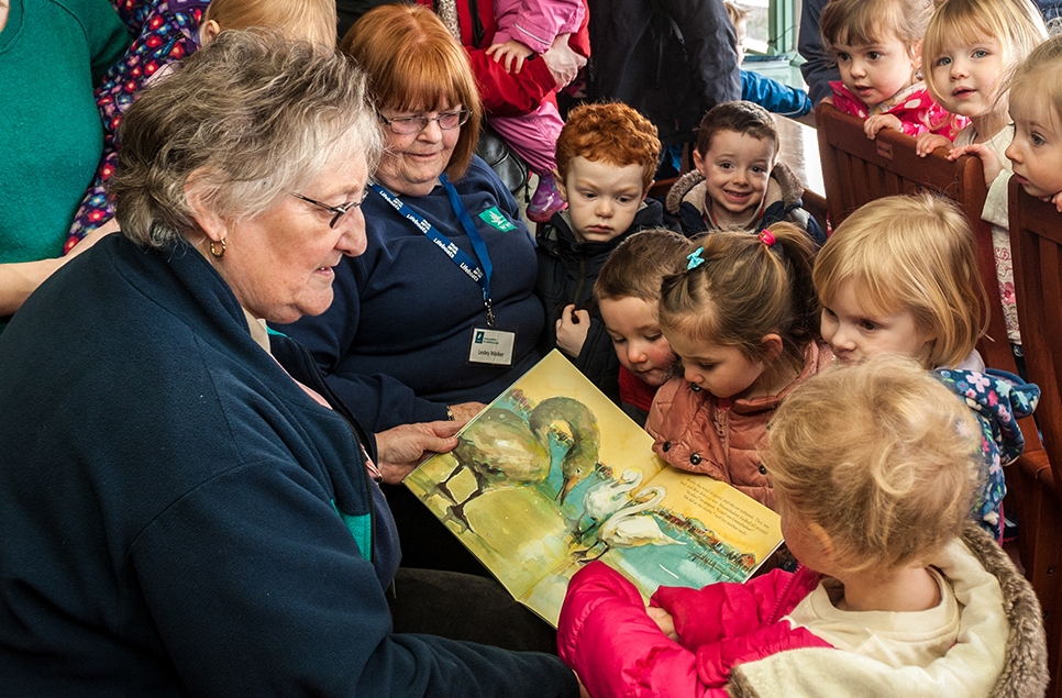 Young visitors at a WWT storytime 966x635.jpg