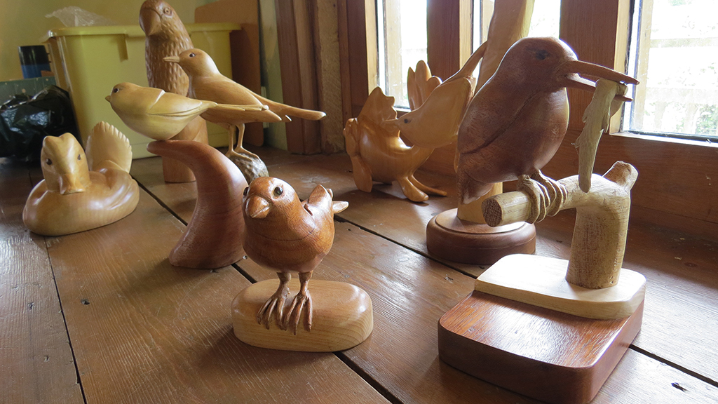 View: Bentley Wildlife Wood Carvers Showcase January